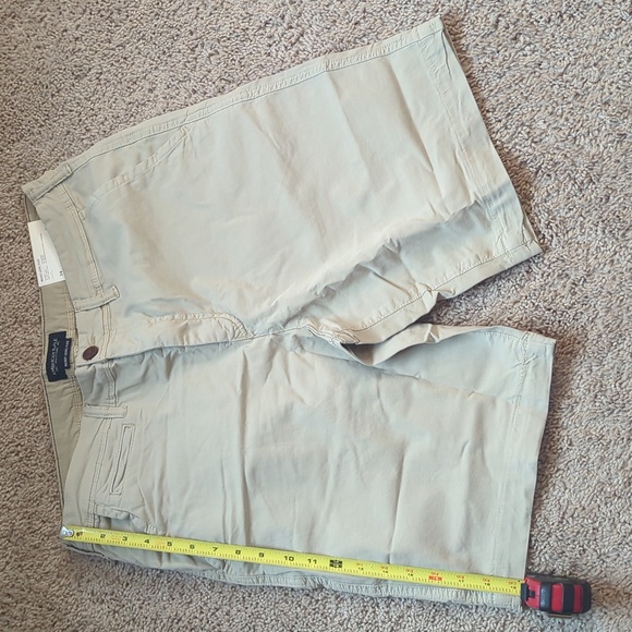 NWT American Eagle Next Level Flex khaki shorts size 34 - Picture 5 of 8